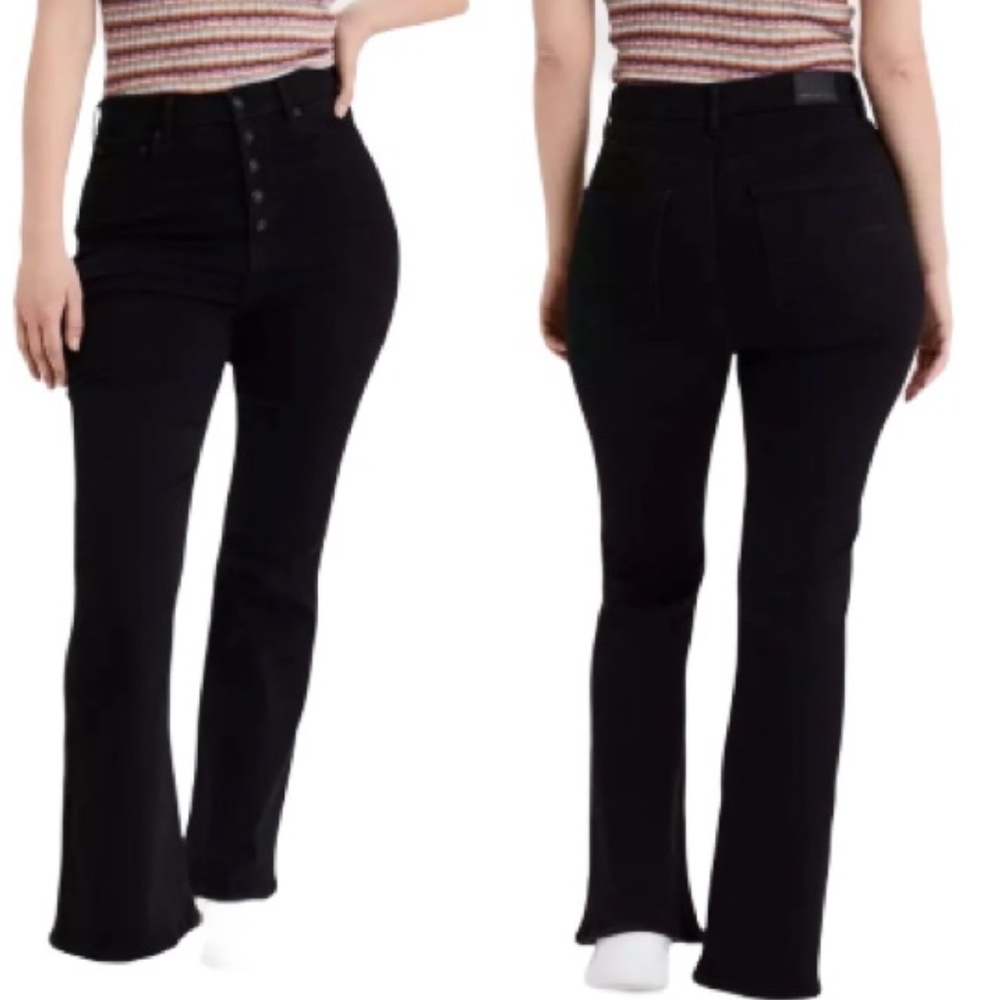 NWOT American Eagle Curvy Highest Rise Flare Jeans